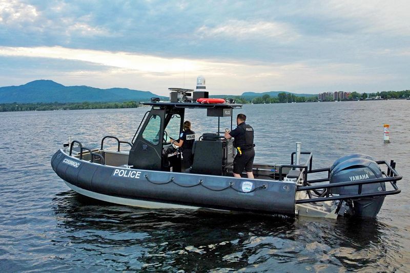 Barrage nautique sur le lac Memphrémagog : la police sensibilise les plaisanciers